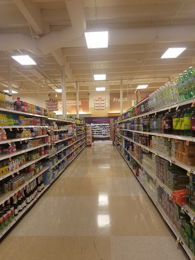 Grocery Store «Fred Meyer», reviews and photos, 18325 Aurora Ave N, Seattle, WA 98133, USA