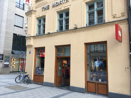 Läden, um Frauenkörper zu kaufen Munich