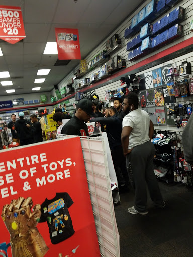 Video Game Store «GameStop», reviews and photos, 1004 Taylor Ave #16, Towson, MD 21286, USA