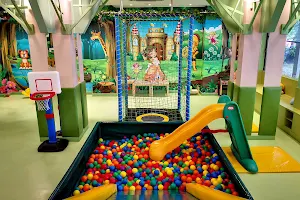 Avantura - Playground & Cafeteria image