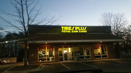 Tire Shop «Tires Plus», reviews and photos, 92 Smallwood Dr, Waldorf, MD 20602, USA