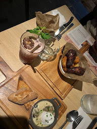 Photo n°73 de Hippopotamus Steakhouse à Saint-Herblain ()