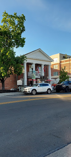 Book Store «Landmark Booksellers | Franklin, Tennessee», reviews and photos, 114 E Main St, Franklin, TN 37064, USA