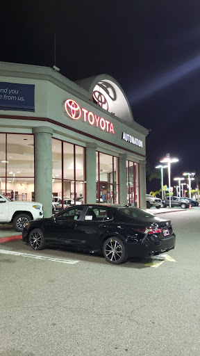 Toyota Dealer «AutoNation Toyota Buena Park», reviews and photos, 6400 Beach Blvd, Buena Park, CA 90621, USA