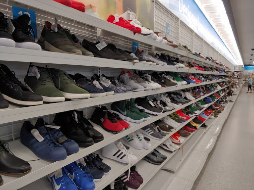 Clothing Store «Ross Dress for Less», reviews and photos, 2365 S Hwy 27, Clermont, FL 34711, USA