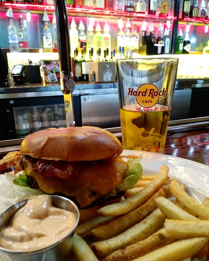 Restaurant «Hard Rock Cafe», reviews and photos, 45 Monroe Ave, Detroit, MI 48226, USA