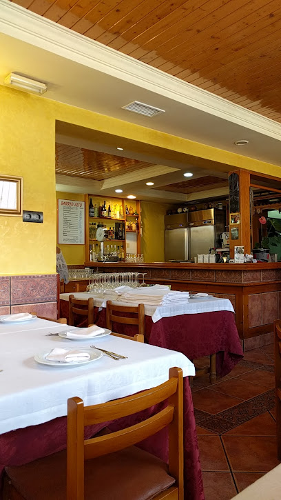 Información y opiniones sobre Restaurante Barrio Alto de El Alquián