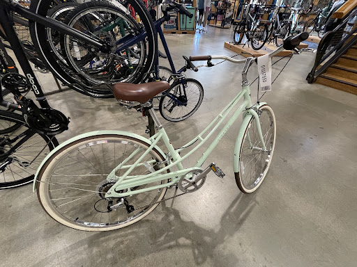 Outdoor Sports Store «REI», reviews and photos, 625 Black Lake Blvd SW #410, Olympia, WA 98502, USA