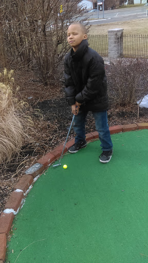 Golf Course «Fox Meadow Golf Center», reviews and photos, 2880 NJ-73, Maple Shade Township, NJ 08052, USA