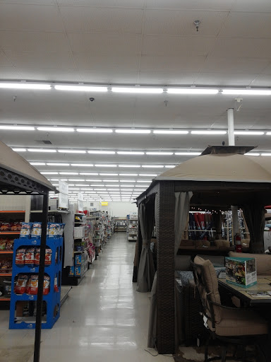 Discount Store «Big Lots», reviews and photos, 1955 Foothill Blvd, La Verne, CA 91750, USA