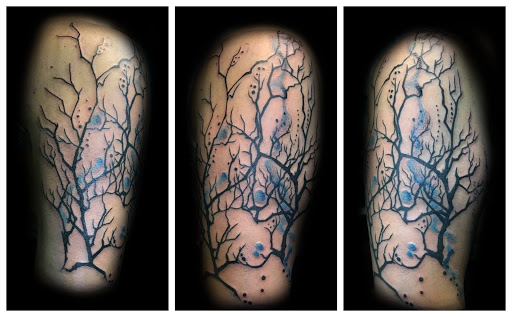 Body Piercing Shop «Alchemy Tattoo & Body Piercing in Tazewell, TN», reviews and photos, 1916 Highway 25 East, Tazewell, TN 37879, USA