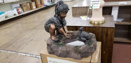 Discount Store «Bargain Hunt», reviews and photos, 1927 Irvin Cobb Dr, Paducah, KY 42003, USA