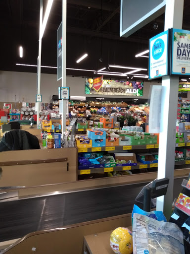 Supermarket «ALDI», reviews and photos, 2481 Okeechobee Blvd, West Palm Beach, FL 33409, USA