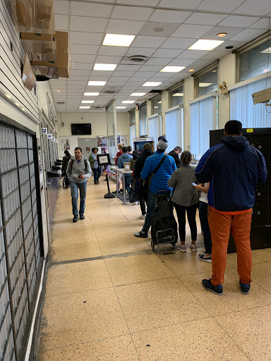 Post Office «United States Postal Service», reviews and photos, 5901 Junction Blvd, Elmhurst, NY 11373, USA