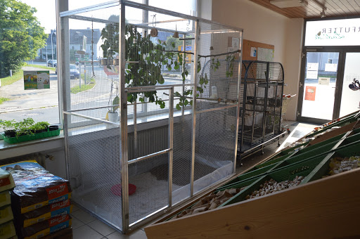 Tierfutterladl unter Moosbach, 