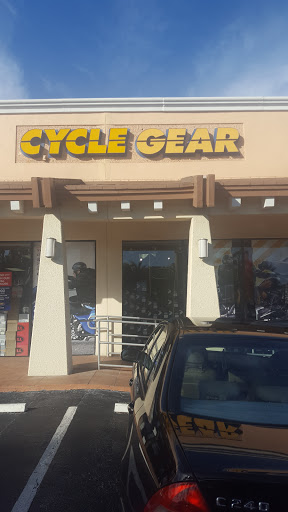 Motorcycle Parts Store «Cycle Gear», reviews and photos, 1765 NE 163rd St, North Miami Beach, FL 33162, USA