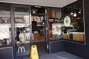 McDonald's Rondebosch image