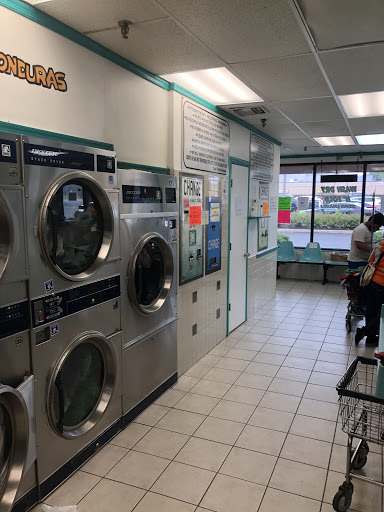 Laundromat «Waynes Wash World», reviews and photos, 659 Abbington Dr, East Windsor, NJ 08520, USA
