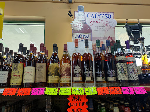 Liquor Store «Liquor World At Camelot», reviews and photos, 808 Lyndon Ln #101, Louisville, KY 40222, USA