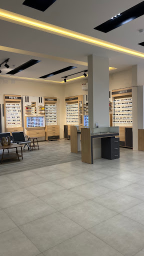 الفراج للبصريات 