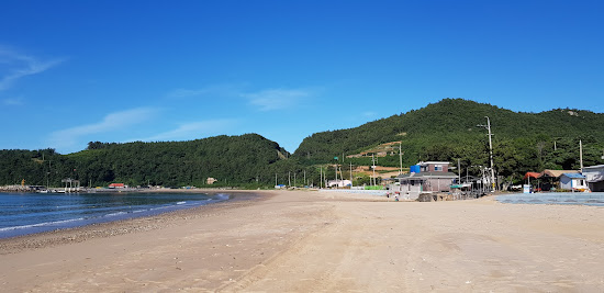 Ikgeum Beach