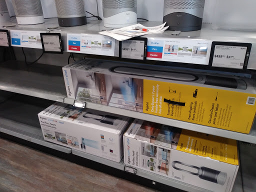 Electronics Store «Best Buy», reviews and photos, 19225 Alderwood Mall Pkwy, Lynnwood, WA 98036, USA