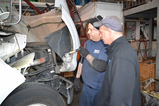 Muffler Shop «Smith Muffler», reviews and photos, 435 Main St, Covington, KY 41011, USA