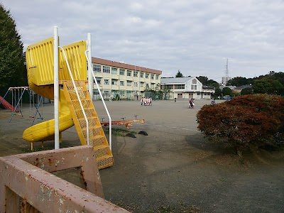 座間市立座間小学校