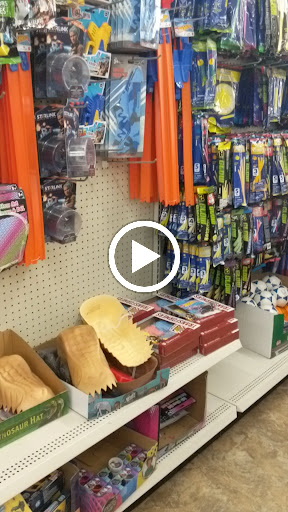 Dollar Store «Dollar Tree», reviews and photos, 154 S Broadway, Lawrence, MA 01843, USA