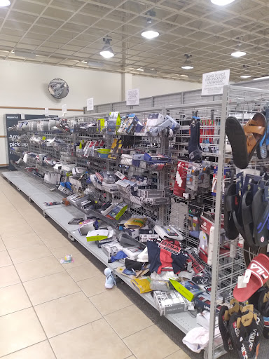 Clothing Store «Burlington Coat Factory», reviews and photos, 31940 Gratiot Ave, Roseville, MI 48066, USA