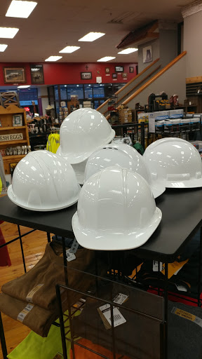 Western Apparel Store «The Fort - Nebraska City», reviews and photos, 903 Central Ave, Nebraska City, NE 68410, USA