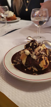 Profiterole du Restaurant de grillades à la française Le Relais de l'Entrecôte à Paris - n°10