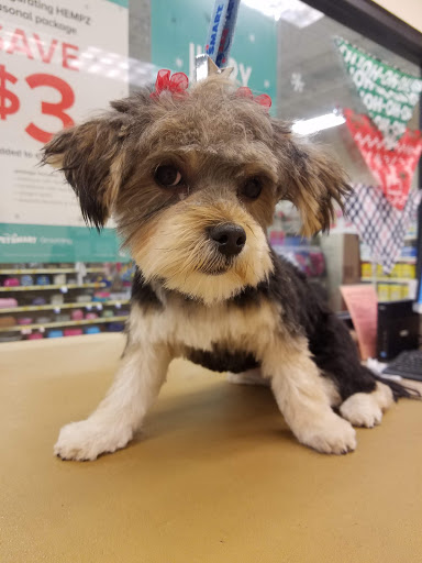 Pet Supply Store «PetSmart», reviews and photos, 1300 John F Kennedy Rd, Dubuque, IA 52002, USA
