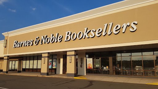 Book Store «Barnes & Noble», reviews and photos, 444 Broadway, Saugus, MA 01906, USA