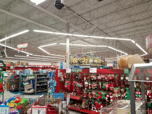 Pet Supply Store «Petco Animal Supplies», reviews and photos, 125 Lincoln Hwy, Exton, PA 19341, USA