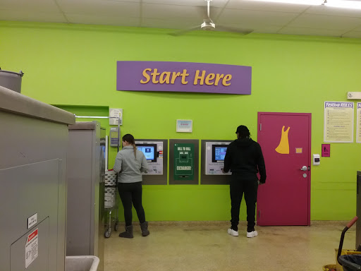 Laundromat «Festiva Laundry», reviews and photos, 701 Columbia Ave, Lancaster, PA 17603, USA