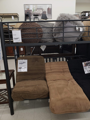 Discount Store «Big Lots», reviews and photos, 300 N Telegraph Rd, Pontiac, MI 48341, USA