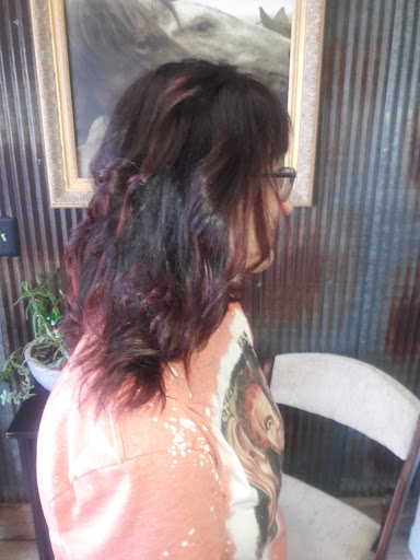 Beauty Salon «Jamie Kinz Family Hair Salon», reviews and photos, 301 N Main St, Noble, OK 73068, USA