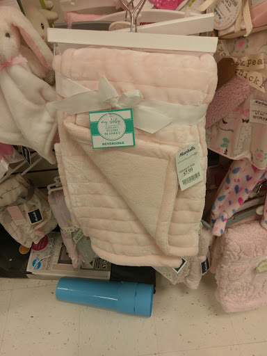 Department Store «Marshalls», reviews and photos, 1520 N Olden Ave, Ewing Township, NJ 08638, USA