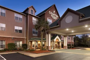 Country Inn & Suites by Radisson, Brunswick I-95, GA image