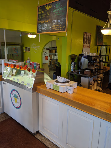 Chocolate Shop «Best Chocolate In Town», reviews and photos, 880 Massachusetts Ave, Indianapolis, IN 46204, USA