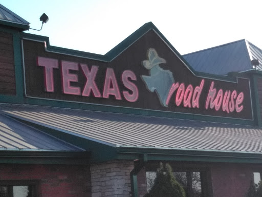 Shopping Mall «Glenbrook Shopping Center», reviews and photos, 1050 Glenbrook Way, Hendersonville, TN 37075, USA