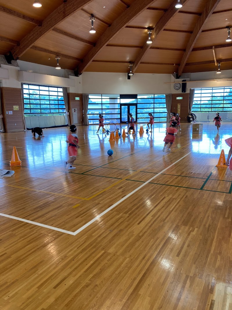 橿原市立香久山体育館