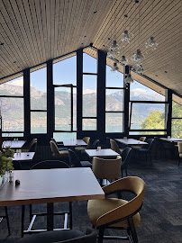 Atmosphère du Restaurant Les Terrasses du lac à Annecy - n°12
