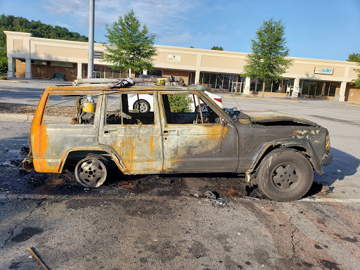 Liquor Store «Asheville ABC Liquor Store #10», reviews and photos, 337 New Leicester Hwy, Asheville, NC 28806, USA
