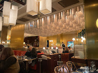 Atmosphère du Restaurant français Grand Café Capucines à Paris - n°5