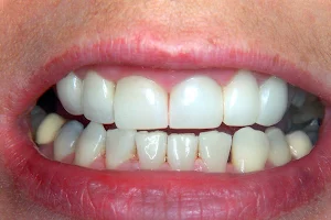Οδοντίατρος Ξενίδου Ευαγγελία Xenidou Dental Clinic image