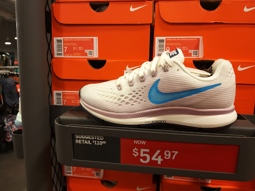 Clothing Store «Nike Factory Store», reviews and photos, 201 Boardwalk Blvd, Bossier City, LA 71111, USA