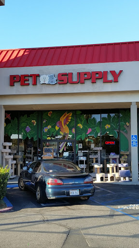 Pet Supply Store «Pet Supply Santa Clarita», reviews and photos, 26831 Bouquet Canyon Rd, Santa Clarita, CA 91350, USA