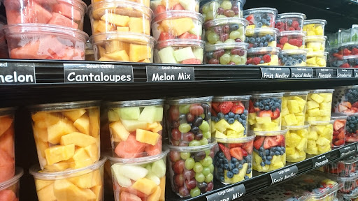 Grocery Store «Fred Meyer», reviews and photos, 777 NW Kings Blvd, Corvallis, OR 97330, USA